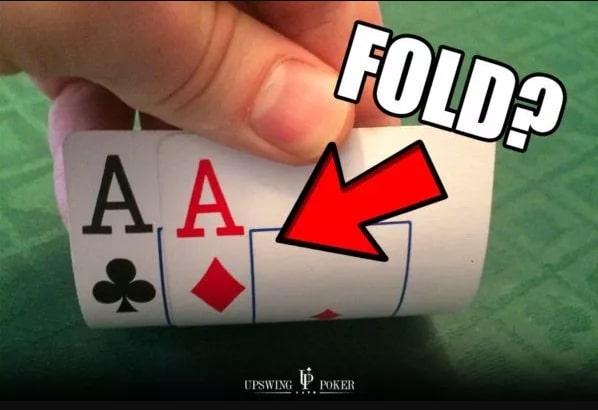 【APT扑克】牌局分析：他应该弃掉AA吗？