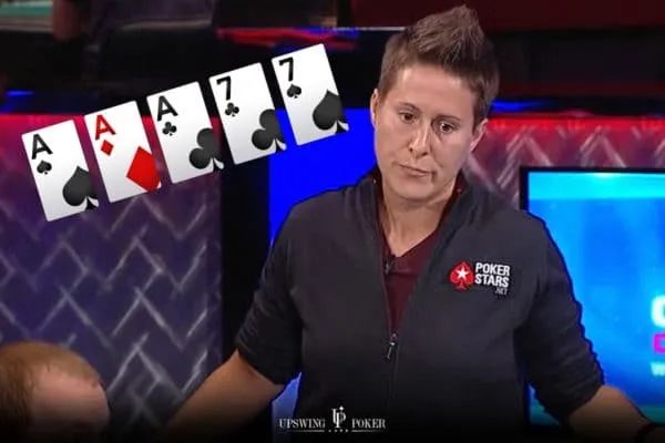 【APT扑克】WSOP主赛第一级别拿AA中葫芦却被淘汰？这剧情真狗血！
