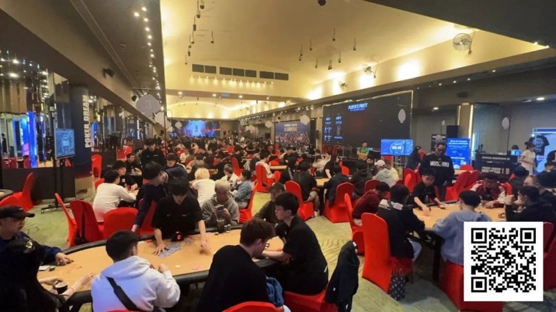 【APT扑克】PD18吉隆坡中国杭州饶建辉一举夺得“超级豪客赛”冠军！主赛事第一轮仅剩最后晋级机会