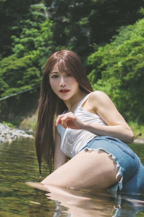 【APT扑克】INSTC-318,水野明实(水野めいみ)经典作品回顾！