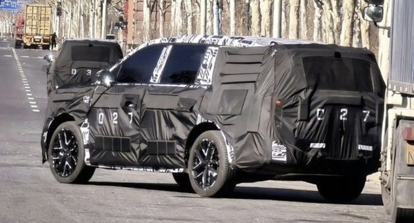 网传小米YU9谍照 【APT扑克】曝小米将在本月举办人车家全生态活动 YU9按计划推进