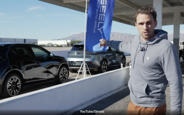 【APT扑克】来自东方的&ldquo;降维打击&rdquo; 美国特斯拉车主试驾极氪后感叹