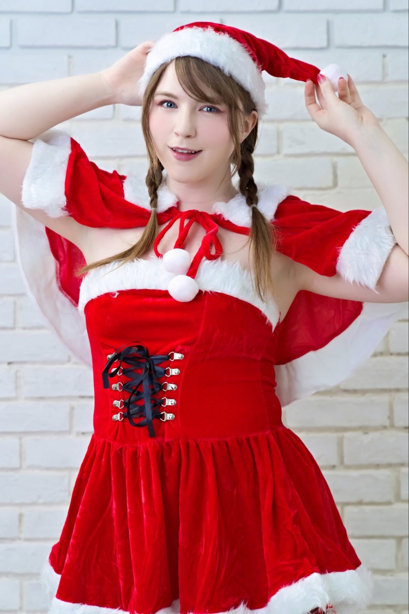 【APT扑克】日本AV界最强洋助人、June Lovejoy宣布引退！