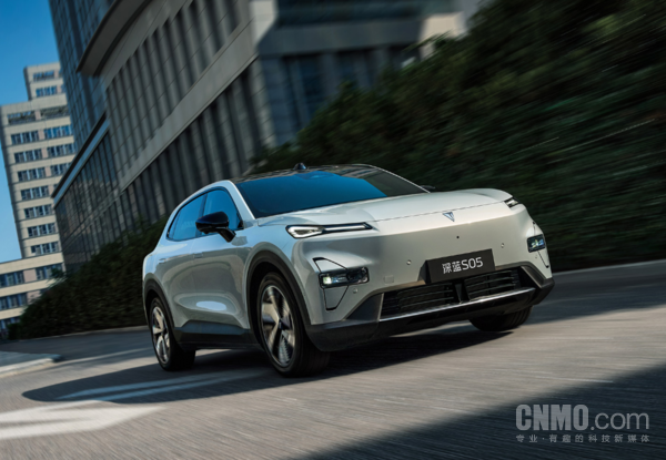 【APT扑克】深蓝汽车1月海外销量增长112.6% S05累计销量超17万辆
