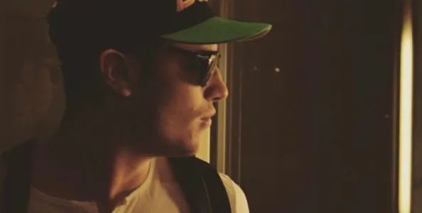 【APT扑克】“理论限制直觉”:职业玩家Nicolò Serlenga拆解转牌尺度的艺术,对手KK苦思15秒弃牌