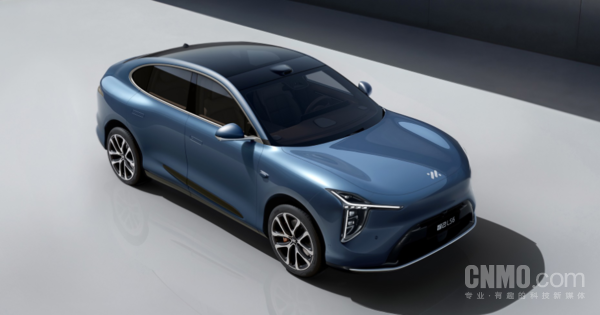 智己LS6 【APT扑克】智己LS6推出7年0首付购车政策 焕新价19.49万元起