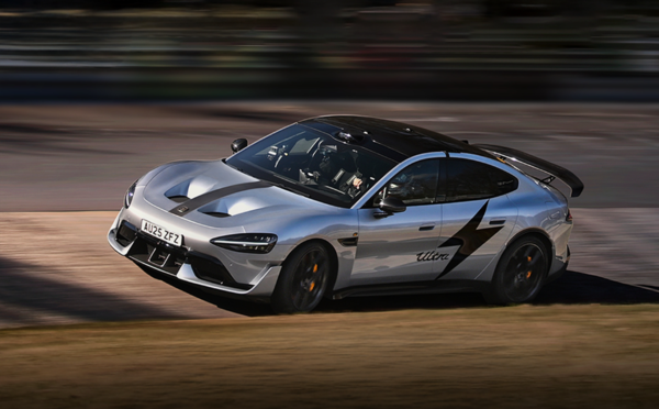 【APT扑克】纽博格林开通抖音官方账号 置顶小米SU7 Ultra高光时刻