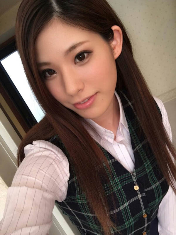 【APT扑克】最新推荐！巨乳系顶级新秀「诸星爱蜜莉」精选作品介绍……