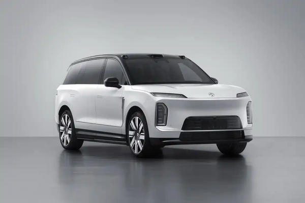 【APT扑克】蔚来ES9官宣4月9日亮相：十一年体系创新的集大成之作