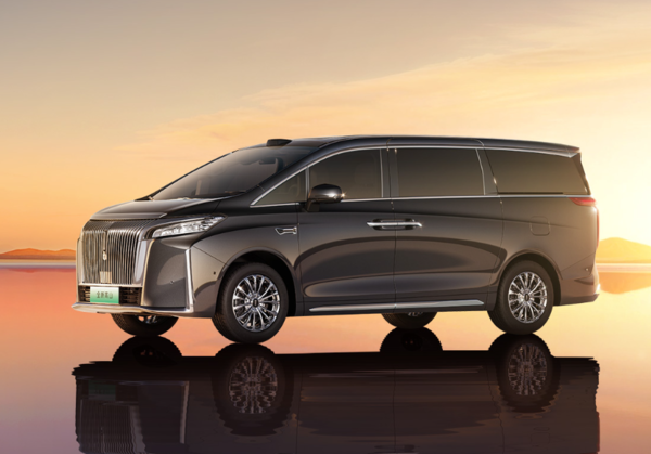 魏牌高山 【APT扑克】魏牌高山10万台下线!连续五个月蝉联新能源MPV销冠