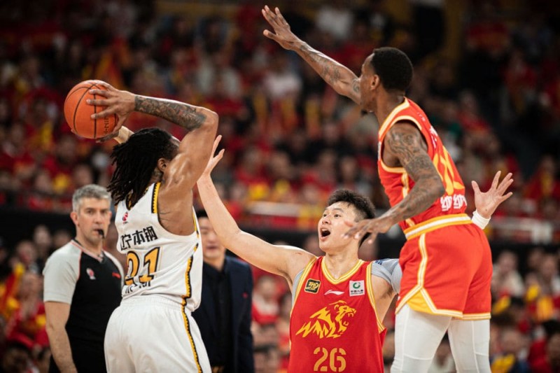 【APT扑克】CBA总决赛前瞻：辽粤大战再起，热度与胜负如何拆解？