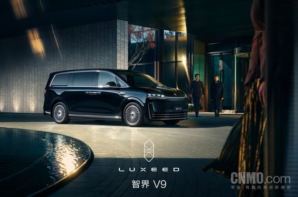 【APT扑克】智界汽车董事长谈智界V9订单量 称其为&ldquo;精英家里的车&rdquo;