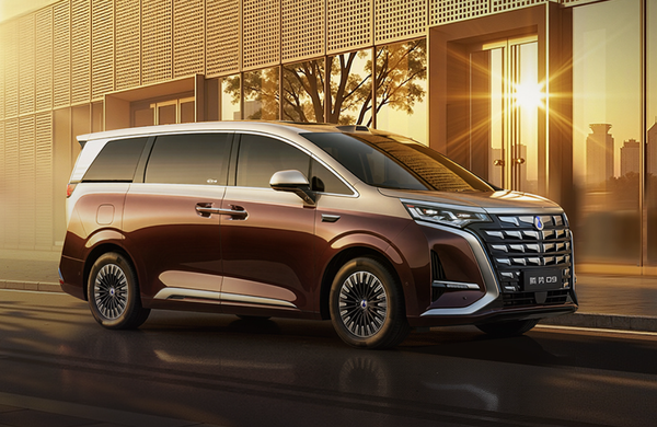 【APT扑克】第二代腾势D9九大升级汇总：配闪充技术 35.98万元起