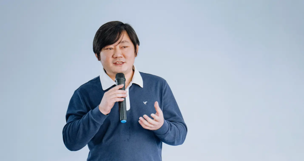 【APT扑克】张雪回应力挺余承东 否认抱大腿 自曝拒绝跟华为合作