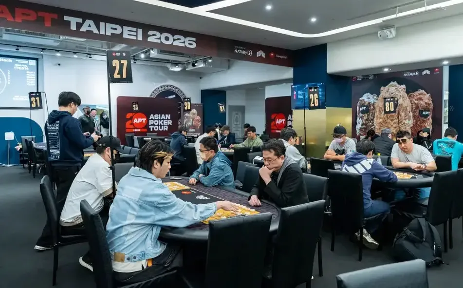 【APT扑克】史上首次！国际扑克和中国象棋竟联动比赛，国人xuang888勇夺生肖狂欢赛冠军！