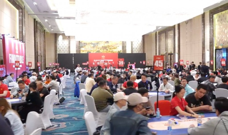 【APT扑克】GAKC皇冠杯廊坊站第二日战报｜主赛A组184人激战，女神赛154位巾帼惊艳登场
