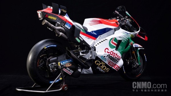 图源网络 【APT扑克】40岁MotoGP老将克拉奇洛通过测试 加入LCR本田车队