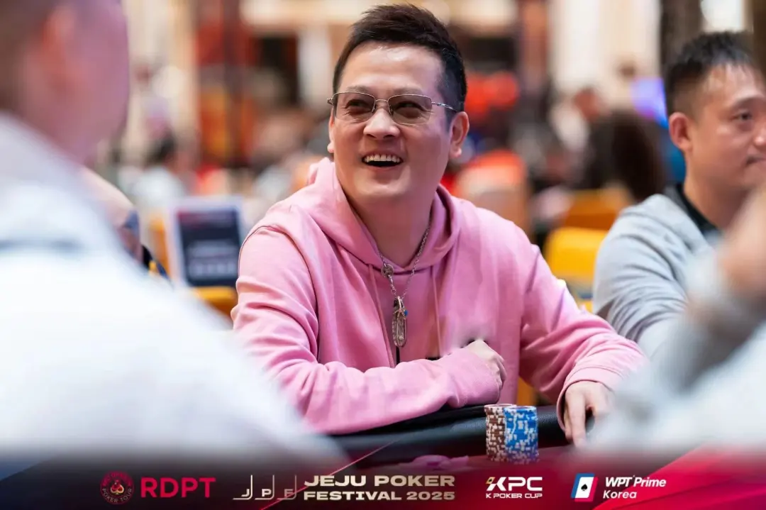 【APT扑克】“Let’s Go! Dong Chen!”从1美元奇迹到4美元截胡:丹牛为何非抢到陈东不可?