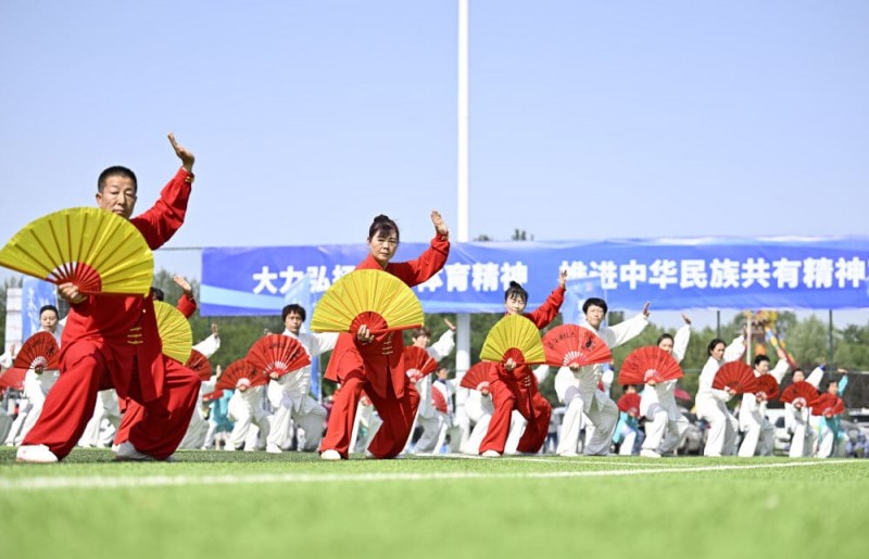 【APT扑克】体育强国的多维进击：从竞技突破到科技赋能与全民健康