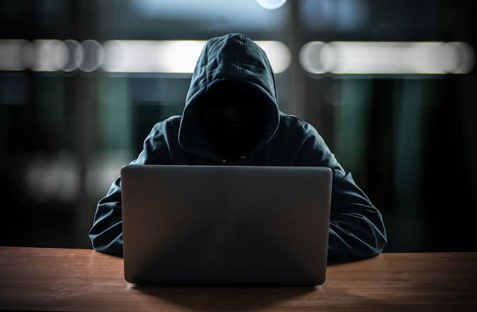 【APT扑克】开源信仰的裂缝:Coldcard被盗1亿美元比特币,暴露了代码审查的残酷现实