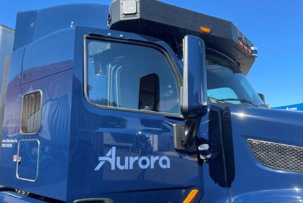 Aurora(图源网络) 【APT扑克】美国批准Aurora自动驾驶卡车五年安全豁免 停车无需三角牌