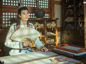 【APT扑克】《漂亮书生》情节被指老套,翻拍毫无亮点鞠婧祎男装造型太敷衍