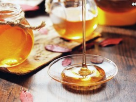 【APT扑克】蜂蜜的热量高吗?蜂蜜热量公开你震惊了吗?