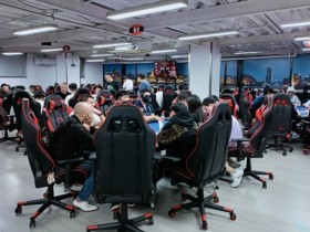 【APT扑克】浔阳杯·九江红强开业赛丨27人挺进奖励圈,TOM手拿84.6万记分牌独领风骚,冠军即将产生!