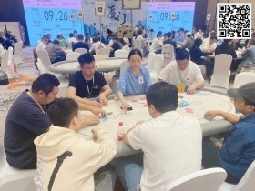 【APT扑克】HSPC厦门站188人争夺81人奖励圈,昔日冠军刘小虎解锁泡沫身份,何俊杰狂揽190万记分领先34人晋级