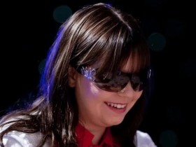 【APT扑克】趣闻 | 前扑克神童Annette Obrestad在拼字游戏界掀起风暴