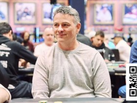 【APT扑克】花50万美元报名参赛,第一手牌就AK撞AA出局,这痛谁懂!