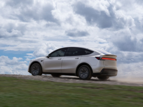 【APT扑克】8月中国中型SUV销量榜出炉:Model Y仍第一 但大跌16%