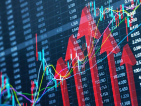 【APT扑克】A股三大指数集体收跌 创业板指跌4.55% 半导体股调整