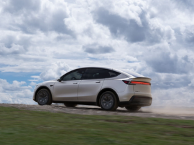 【APT扑克】今年国内中型SUV销量盘点:Model Y一车超BBA之和