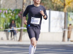 【APT扑克】赵明谈“智驾七雄”竞争态势:关键维度在于技术路线